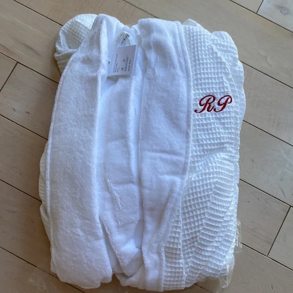 Pottery Barn waffle weave resort cotton terry bathrobe “R P”